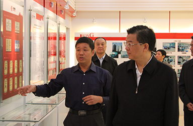 福建省委常委、省紀(jì)委書記倪岳峰調(diào)研虹潤公司